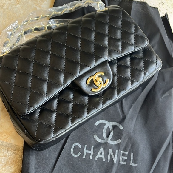 Black Quilted Fashion Bag Purse - Picture 10 of 12